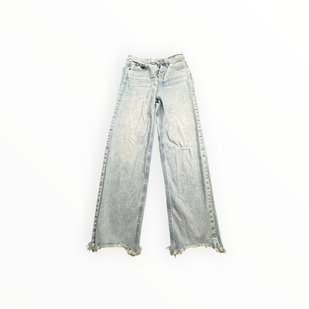 Universal Thread Jeans Women 0R Light Wash Highest Straight Ankle Button Fly Hem